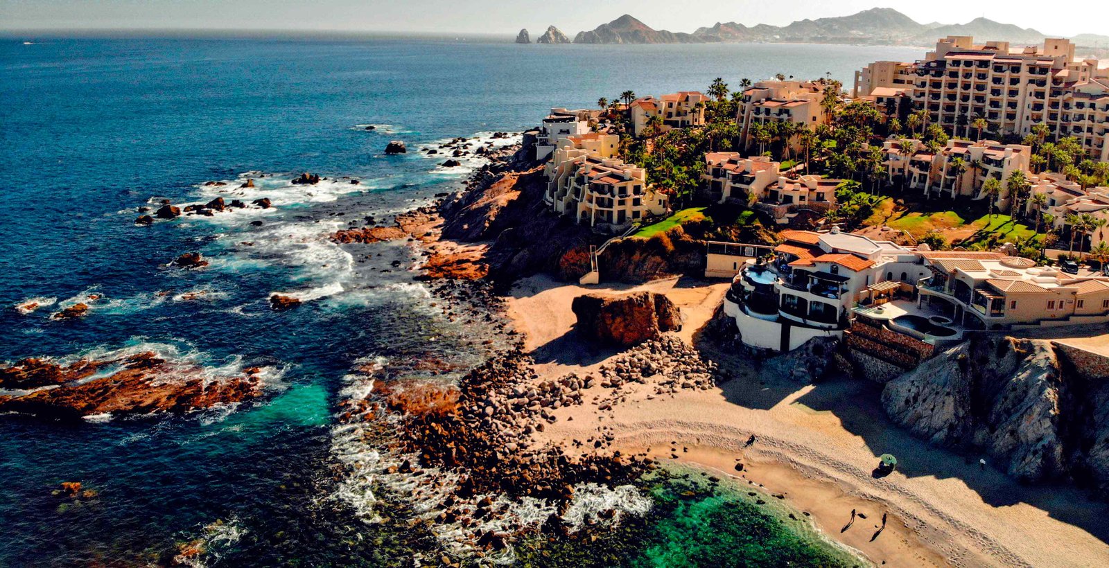 The Arch of Cabo San Lucas.